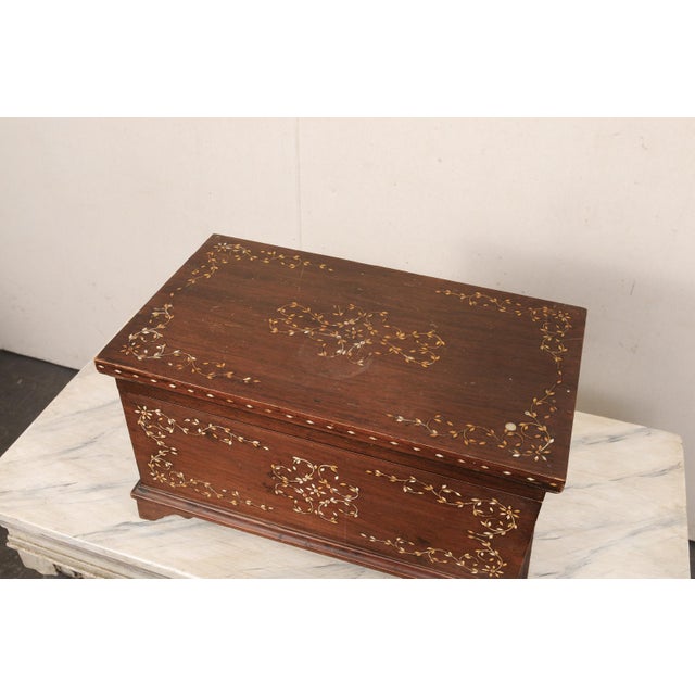 Mid 20th Century Hand-Crafted Kashmiri Keepsake Box W/ Inlay For Sale - Image 10 of 12