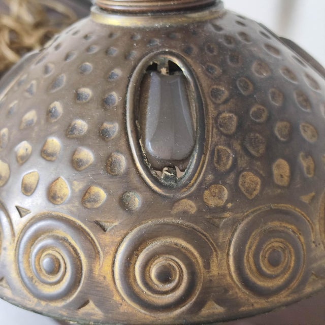 Antique Italian Art Deco Hammered Brass Desk Lamp With Spiral Motif, C. 1930s For Sale - Image 6 of 10