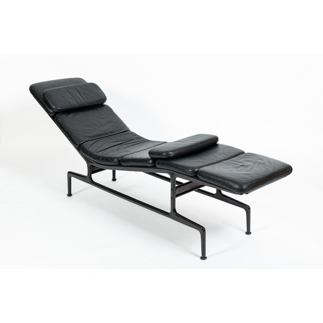 Vintage Mid-Century Eames Es106 Billy Wilder Chaise Lounge for Herman Miller For Sale - Image 9 of 18