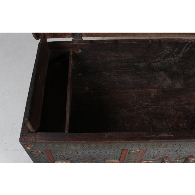 Antique Storage Chest in Oak For Sale - Image 11 of 18