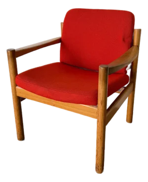 Vintage Danish Oak Lounge Chair by Skive Møbelfabrik – Mid-Century Modern Armchair, Red Upholstery