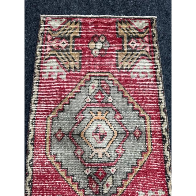 Turkish Yastik Rug 1'8" x 3'1" For Sale - Image 4 of 5