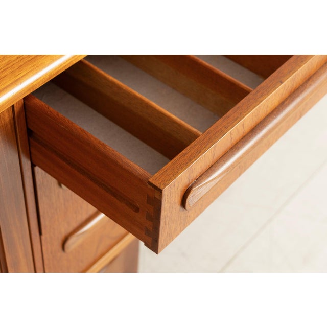 Mid-Century Fresco Highboard with Rattan Front from G-Plan, 1960s For Sale - Image 9 of 17