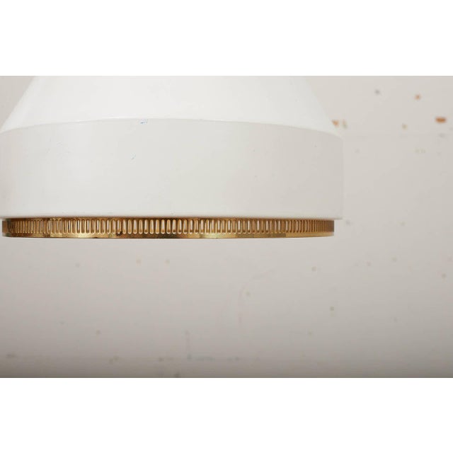 Ama 500 Pendant Lamp with White Lacquered Sheet Metal by Aino Aalto for Valaisinpaja Oy, 1941. For Sale - Image 6 of 11