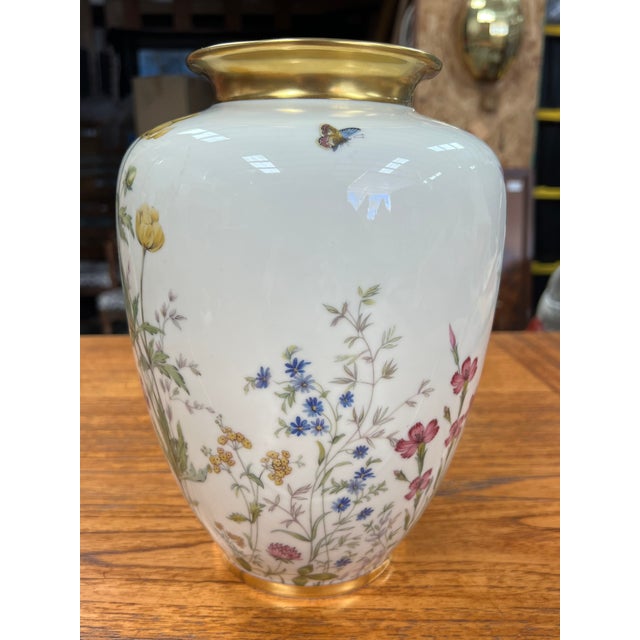 1960s Krautheim Selb Bavaria Hand Painted Floral Vase Gold Trim Porcelain For Sale - Image 4 of 7