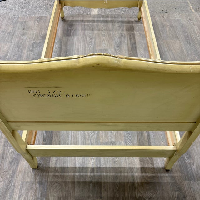 Vintage Twin Size French Provincial Louis XV Style French Bisque Cream Bed For Sale - Image 12 of 17