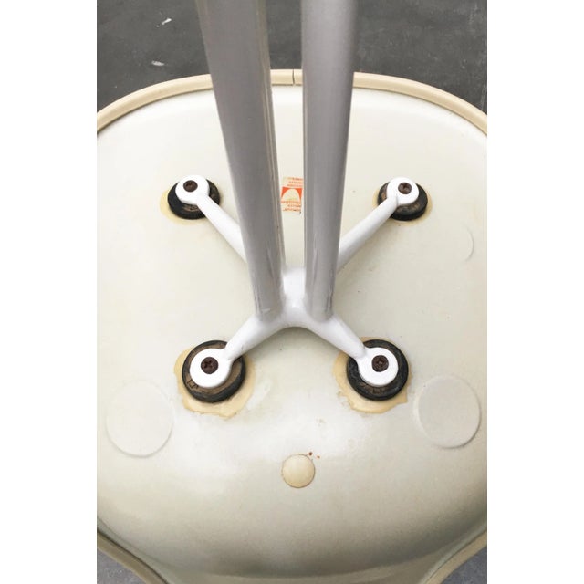 Set of Mid-Century Fiberglass Side Chairs with La Fonda Base by Charles & Ray Eames for Herman Miller For Sale - Image 10 of 18