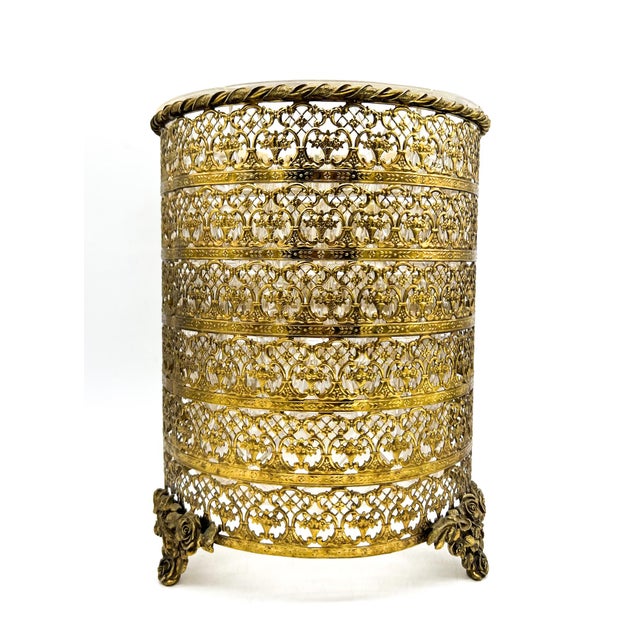 Vintage Brass Filigree Wastebasket With Rose Motif & Acrylic Liner – Hollywood Regency / Romantic For Sale - Image 9 of 14