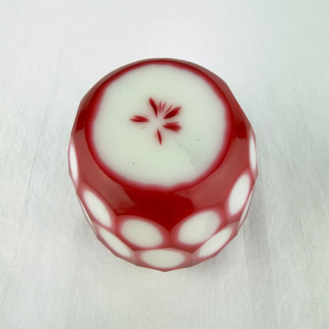 Early 20th Century Vintage Chinese Peking Glass Lidded Scholar’s Jar For Sale - Image 5 of 9