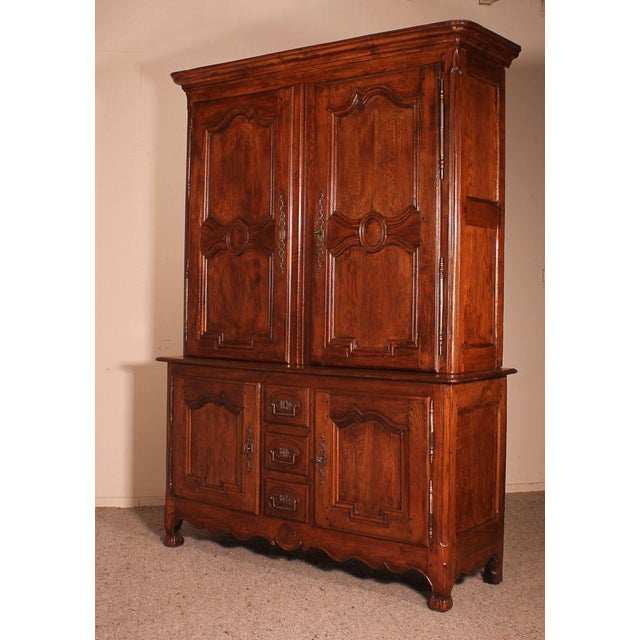 18th Century Louis XV French Oak Buffet For Sale - Image 5 of 10