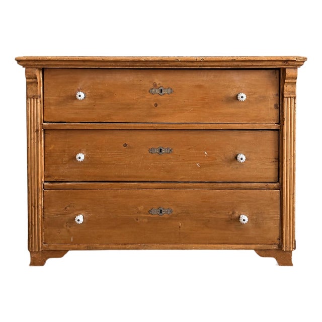 Antique Pine Three-Drawer Chest With Fluted Detailing For Sale