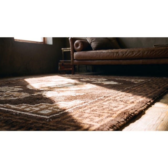 1900s Brown Medallion Antique Chinese Mongolian Rug 5' 9''x7' 10'' Handknotted Wool Carpet For Sale - Image 10 of 10