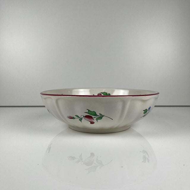 Small Salad Bowl Reverbère Model with Tulip Motif by Kg Lunéville 1980s For Sale - Image 3 of 6