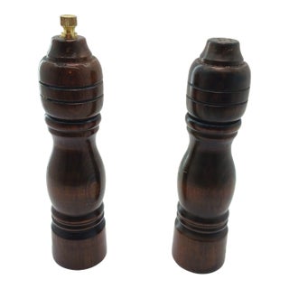 Mid 20th Century Vintage Wooden Salt & Pepper Mills, Japan- Set of 2 For Sale