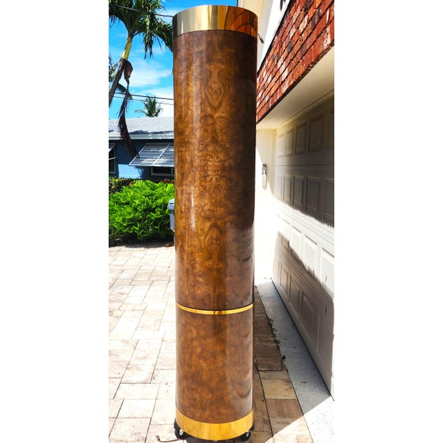 Mastercraft 1970s Mastercraft Display Cabinets Burl & Brass For Sale - Image 4 of 16