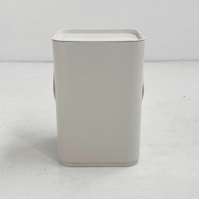 Kartell White Laundry Bin by Anna Castelli for Kartell, 1970s For Sale - Image 4 of 9