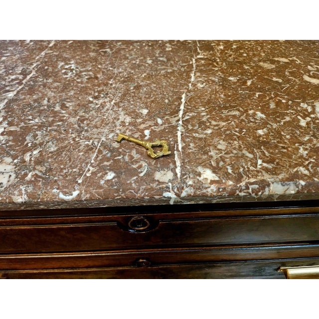 Antique 19th Century French Louis Philippe Burled Walnut Commode | Marble Top For Sale In Seattle - Image 6 of 15