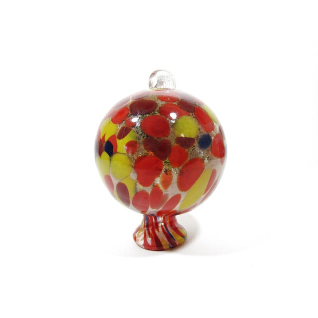 1980s Vintage Hand-Blown Art Glass Witches Ball - Multicolor Speckled Red, Orange, Yellow, Blue For Sale - Image 5 of 10
