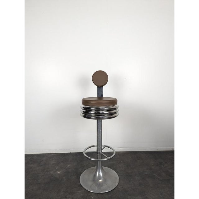 Chrome Bar Stool with Tulip Base and Backrest, 1970s, in Very Good conditions. Designed 1970 to 1979