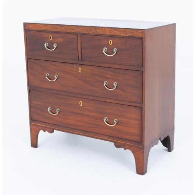 Antique Regency Chest of Drawers in Mahogany, 1810 For Sale - Image 4 of 4