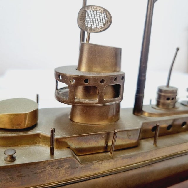 Decorative Ship Model in Brass and Wood, 1930s For Sale - Image 13 of 15