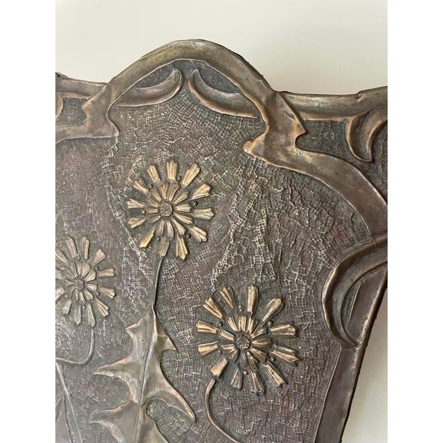 Brown Art Nouveau Repoussé Copper Key Box, 1890s For Sale - Image 8 of 10