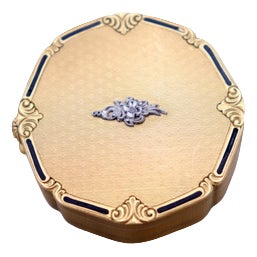 Beauty Box in 19.2k Gold For Sale