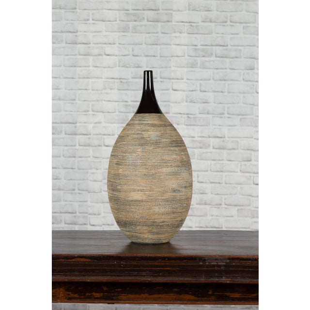 Asian Northern Thai Chiang Mai Contemporary Textured Vase from the Prem Collection For Sale - Image 3 of 11