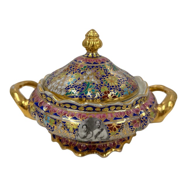 Early 20th Century Tai Benjarong Porcelain Soup Tureen For Sale
