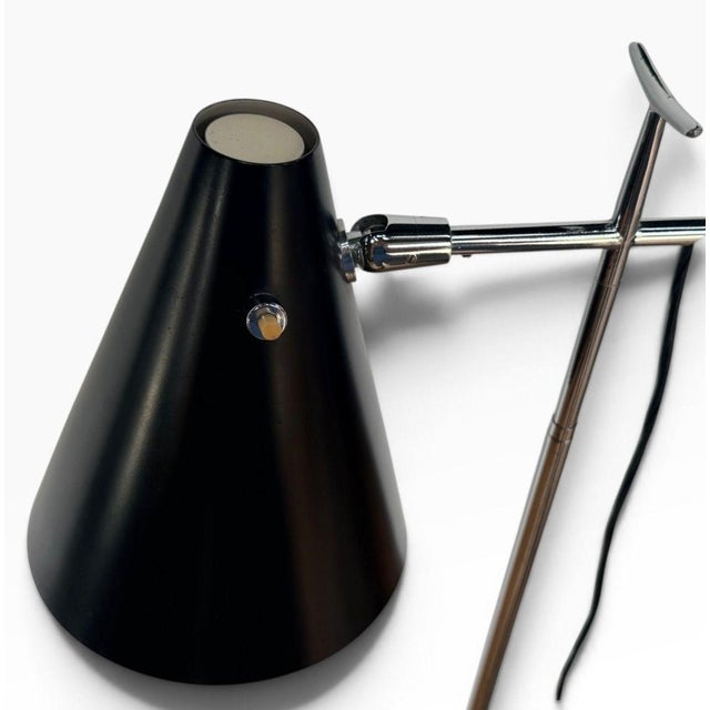 Mid-Century Modern 1950s Giuseppe Ostuni for Oluce Model 201 Telescopic Floor Lamp For Sale - Image 3 of 5
