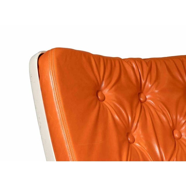 Artifort F976 Chair in Orange Leather by Geoffrey Harcourt, Italy, 1970s For Sale - Image 6 of 9