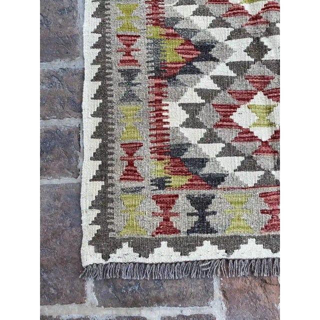 Gray Navaho Tribal Kilim Hand-Woven Wool Rug 2.7' X 3.9' For Sale - Image 8 of 8