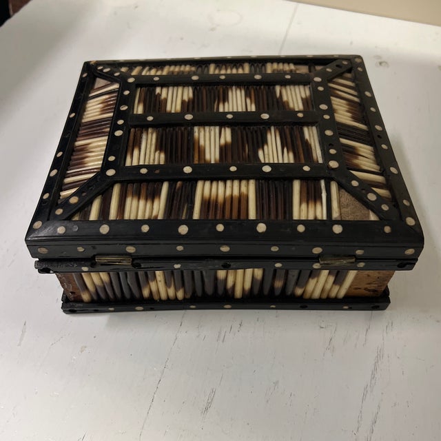 Early 20th Century Antique Anglo-Indian Porcupine Quill Box For Sale - Image 5 of 6