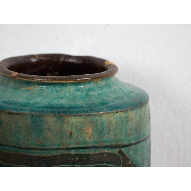 Antique emerald green enameled vase (c.1820)Dimensions: Diameter: 23 cm Height: 21 cmStyle: Qing DynastyMaterials and...
