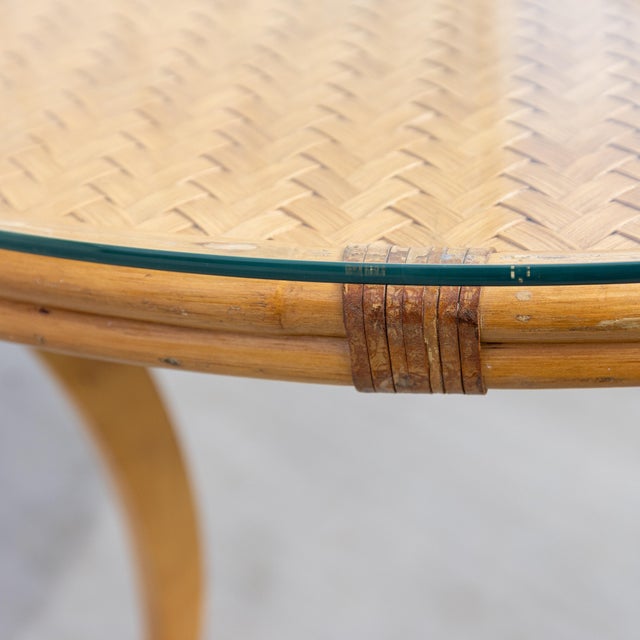 Tan Vintage Round Woven Wicker & Rattan Herringbone Parquetry Dining Table - 48" For Sale - Image 8 of 13