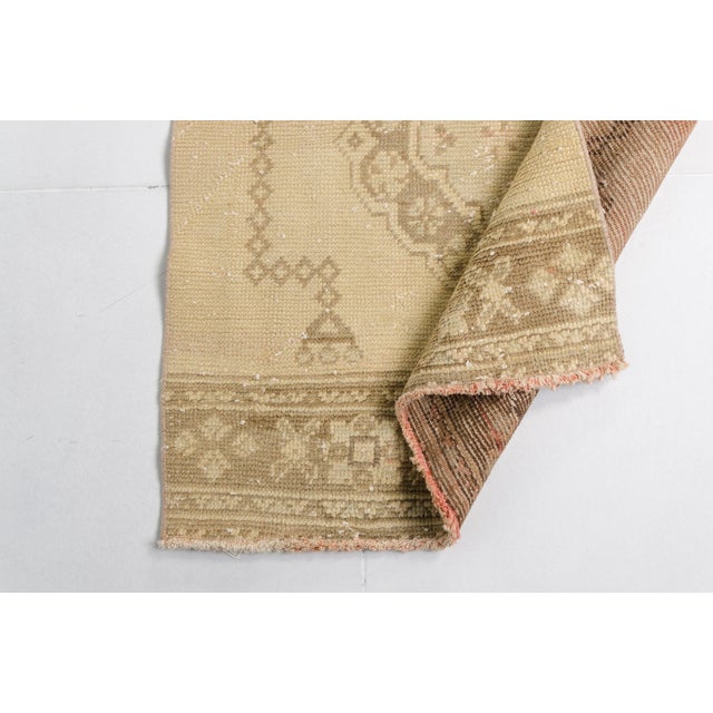 1960s Neutral Geometric Anatolian Runner For Sale - Image 10 of 10