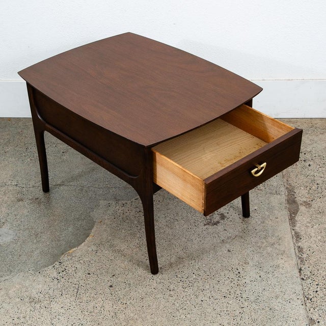 Mid-Century Modern 1960s Mid Century Modern Nightstand End Side Table Kroehler Walnut Drawer Brass Single For Sale - Image 3 of 11