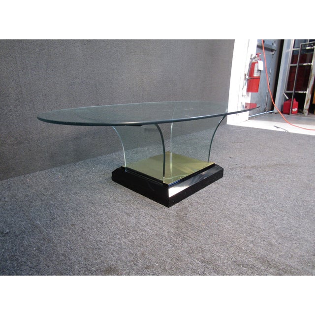 Mid-Century Modern Mid 20th Century Mid-Century Modern Coffee Table in Glass and Brass For Sale - Image 3 of 7