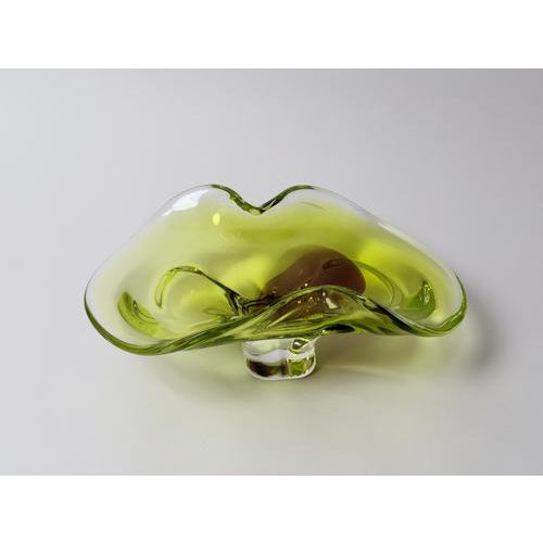 Vintage Murano Sommerso Apple Green and Brown Glass Bowl with Organic Sculptural Form, 1970 For Sale - Image 3 of 16
