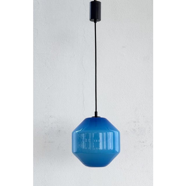 1970s Italian Murano Glass Pendant Light in Blue by Vistosi, 1970s For Sale - Image 5 of 13