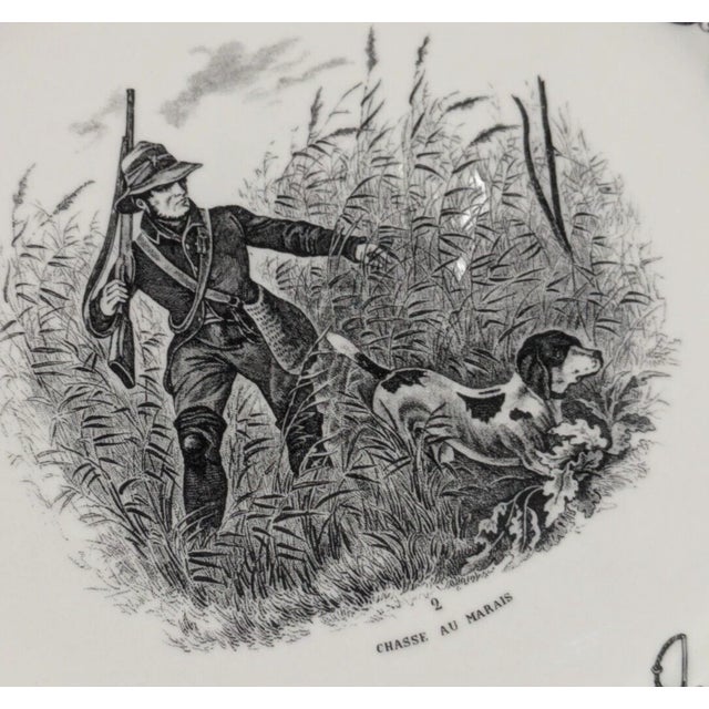 Villeroy & Boch Mid 20th Century Villeroy & Boch La Chasse Au Marais Dinner Plate Discontinued Toile Hunting For Sale - Image 4 of 10