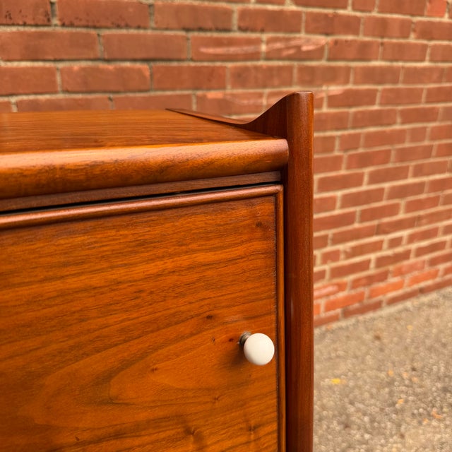 Drexel Declaration Mid 20th Century Kipp Stewart for Drexel “Declaration” Full Size Walnut Mid Century Headboard For Sale - Image 4 of 12