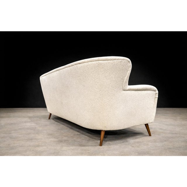 Sofa in White Boucle, Forma Brazil, 1960s For Sale In New York - Image 6 of 10