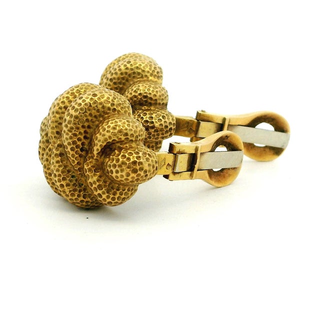 Vintage 18k Gold Sculptural Brutalist Clip-on Earrings, A Pair For Sale - Image 9 of 16