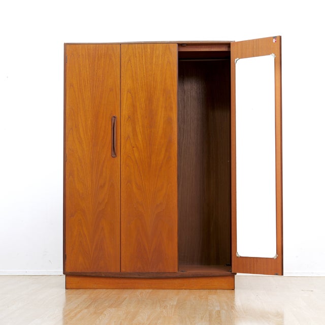 1960s Mid Century Teak Triple Armoire by Vb Wilkins for G Plan For Sale - Image 5 of 10