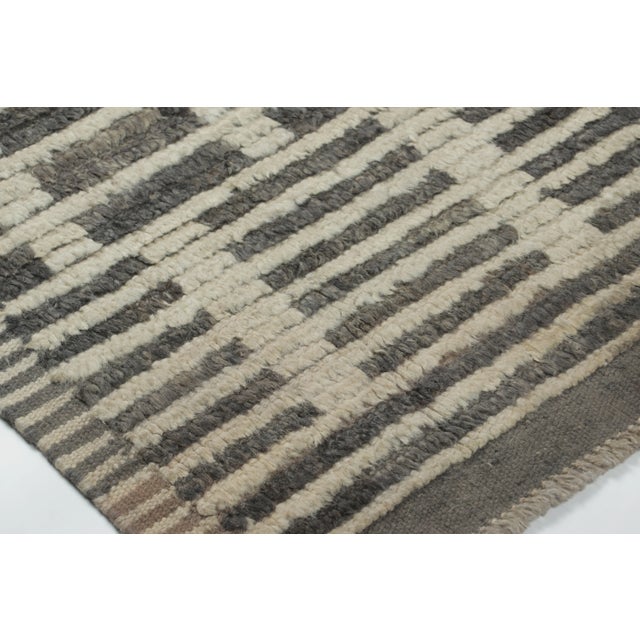 Rug & Kilim Contemporary Gift-Sized Rug With Geometric Design by Rug & Kilim, India For Sale - Image 4 of 4