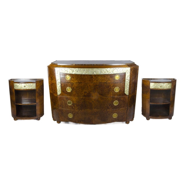 Early 20th Century Set of Art Déco Veneered Wood Commode and Pair of Side Nightstands Attributed to Mercier Frères, France For Sale
