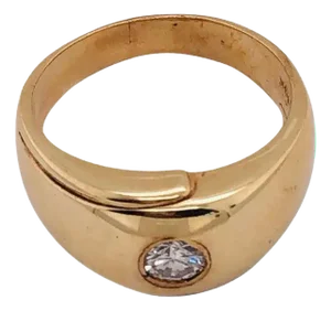 14 Karat Yellow Gold Contemporary Ring With Diamond 0.33 Total Diamond Weight