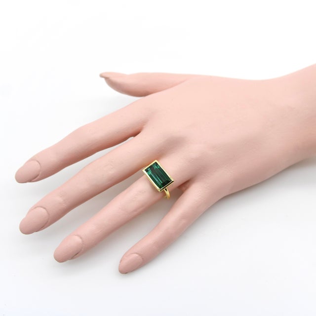18k Gold Bezel Set Indicolite Tourmaline Ring, Size 7 For Sale - Image 9 of 12
