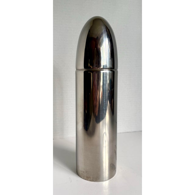 Mid-Century Modern Mid-20th Century Metrokane Stainless Steel Bullet Cocktail Shaker – 4 Piece Barware Set For Sale - Image 3 of 12
